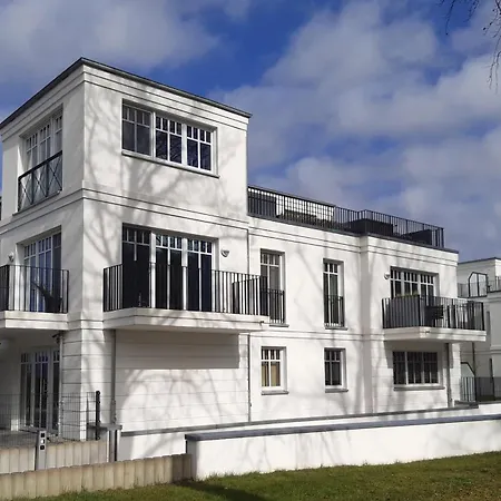 Linden Palais We 22 *